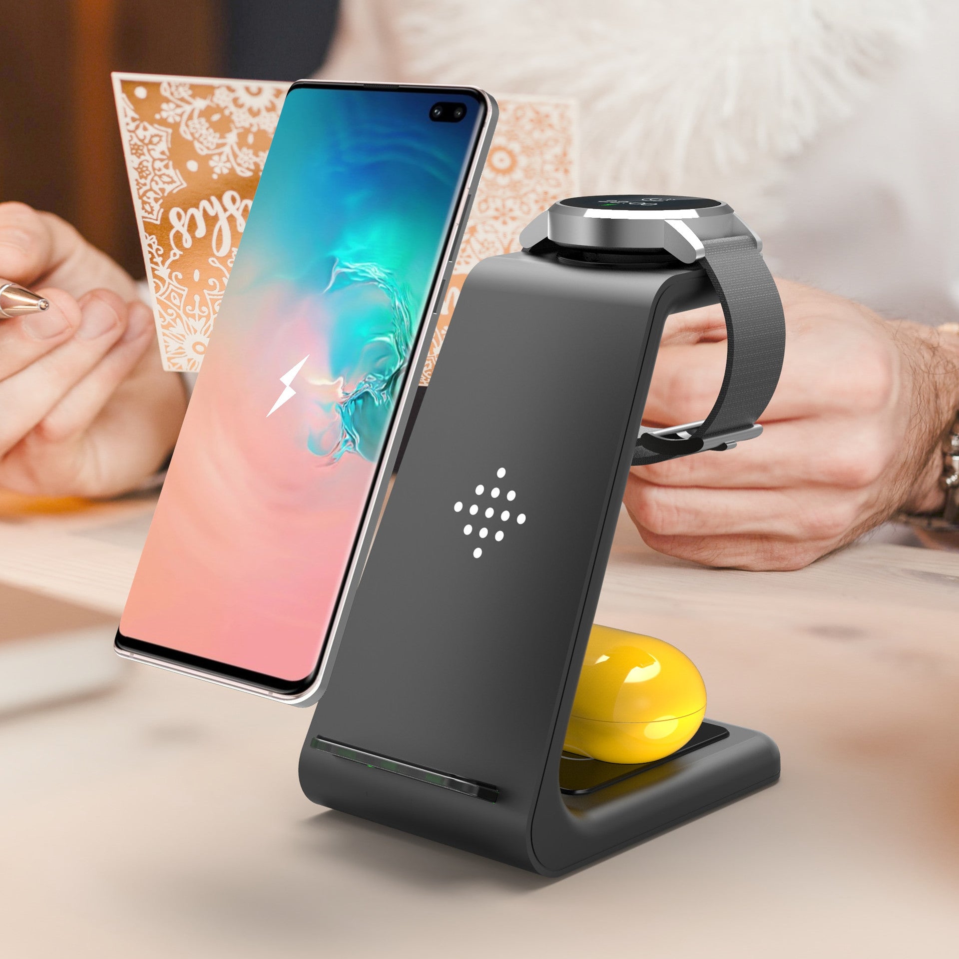 3 In 1 Fast Charging Station Wireless Charger Stand Wireless Quick Charge Dock For Phone Holder - TrendByte